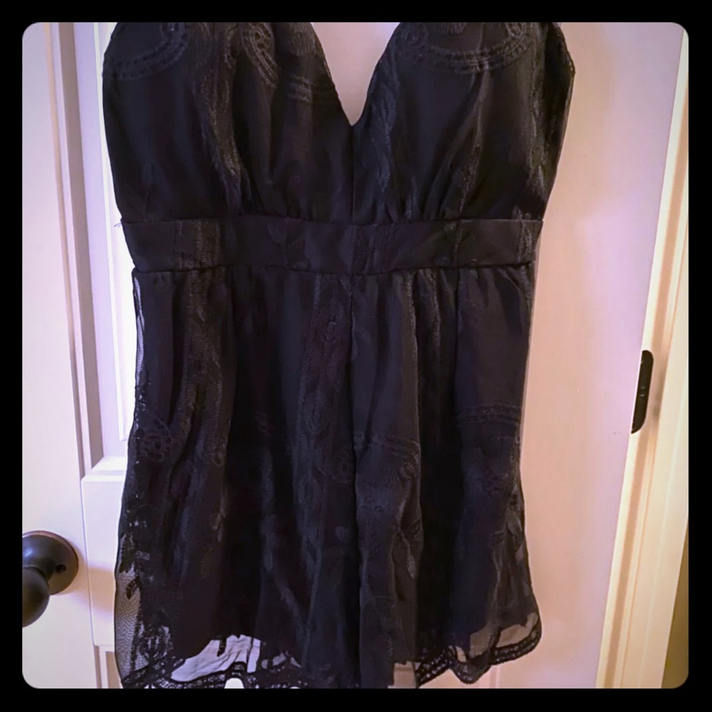 Lace print romper